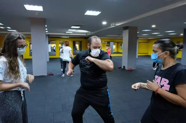 Maltepeli kadınlar şiddete karşı Krav Maga öğreniyor