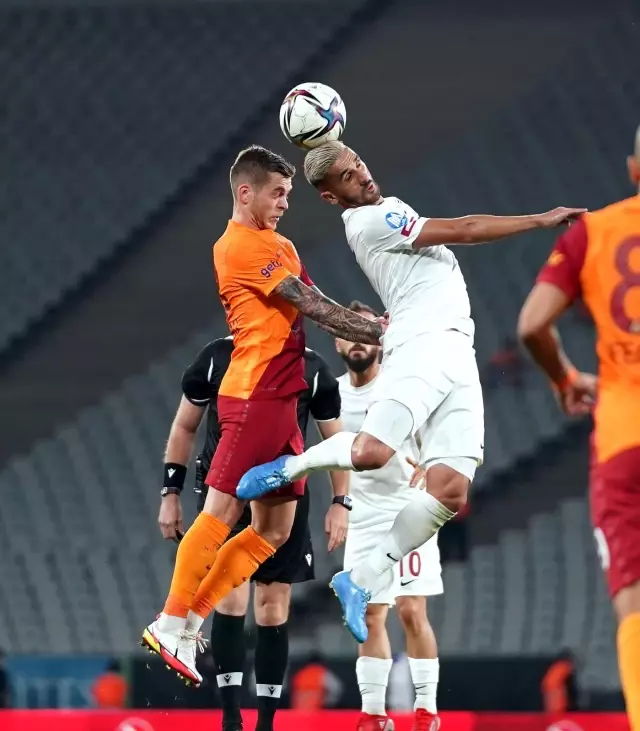 Süper Lig: Galatasaray: 1 - Hatayspor: 1 (İlk yarı)