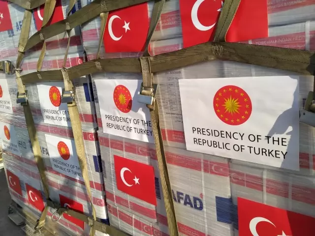 Türkiye'den deprem ile sarsılan Haiti'ye yardım eli