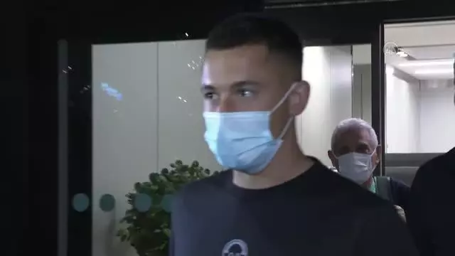 Galatasaray'ın transferi Olimpiu Morutan İstanbul'da