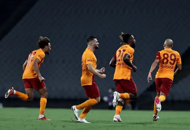 Galatasaray, Süper Lig'de 2'de 2 yaptı