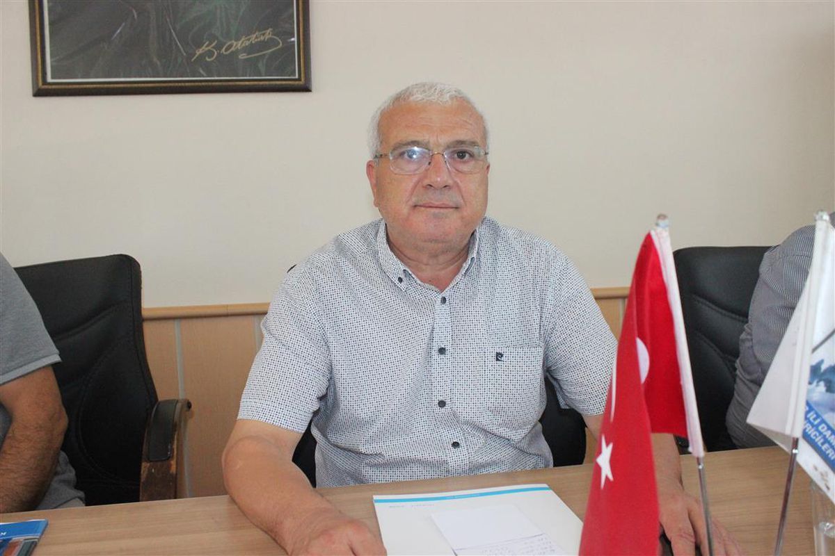 İzmir Damızlık Sığır Yetiştiricileri Birliği Başkanı Kocaağa'dan süt fiyatı açıklaması