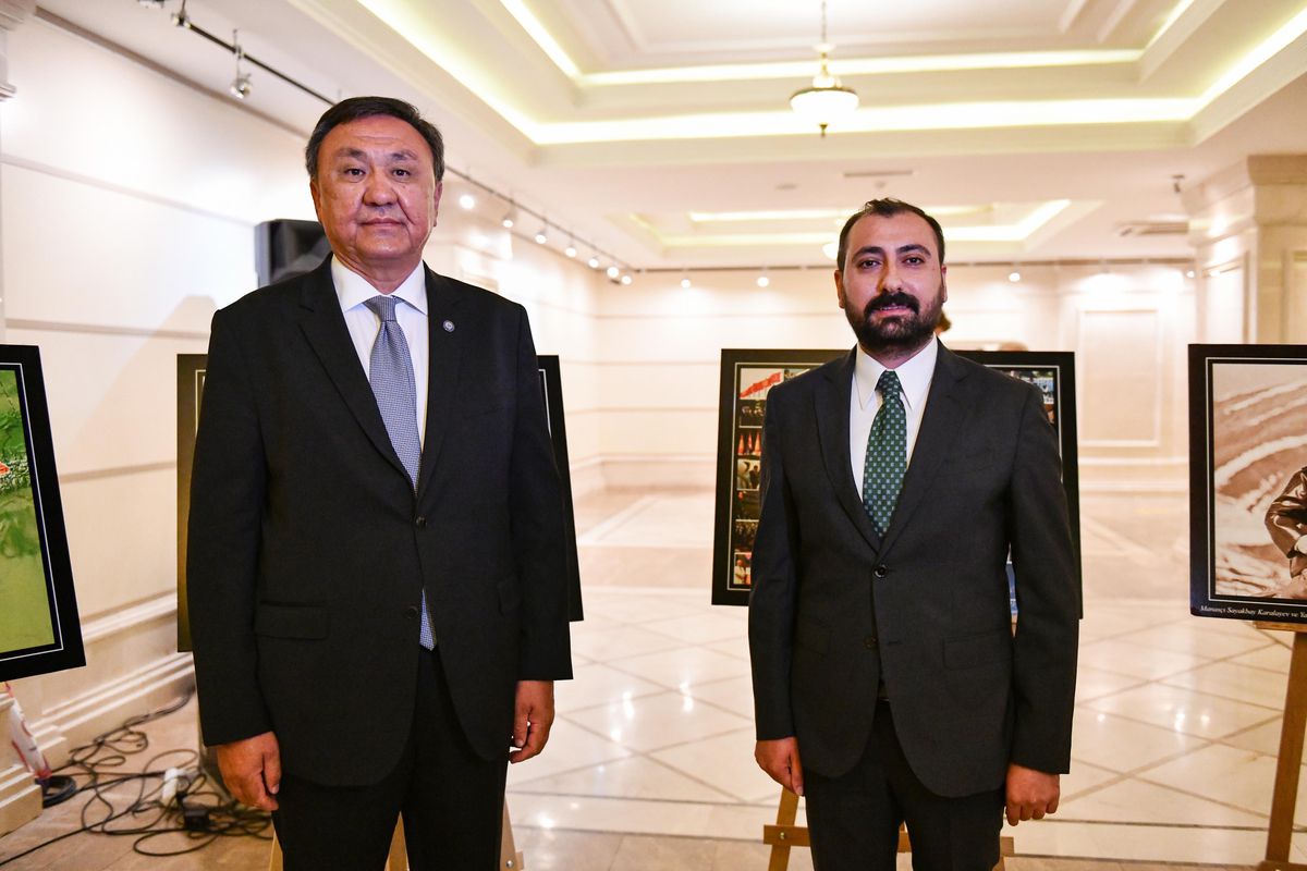 'Kırgızistan'ın bağımsızlığının 30. yıl dönümü' fotoğraf sergisi Zafer Çarşısı'nda açıldı