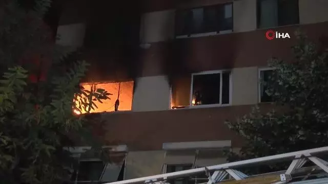 maltepe de korkutan apartman yangin 2 kisi dumandan etkilendi