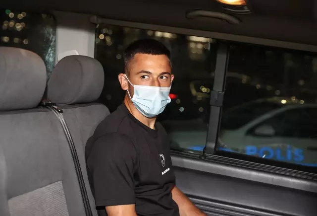 Galatasaray'ın transferi Olimpiu Morutan İstanbul'da
