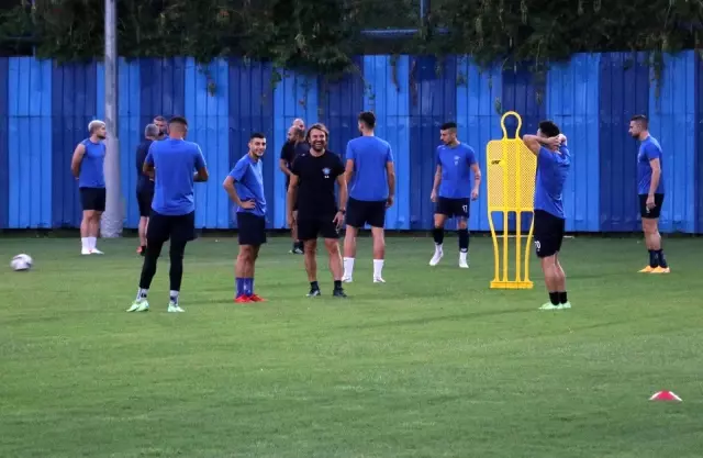 Samet Aybaba: "Belhanda da şad değil kendisinden"