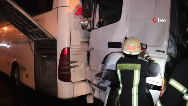 tem de yolcu otobusunun de aralarinda oldugu 4 14350451 o