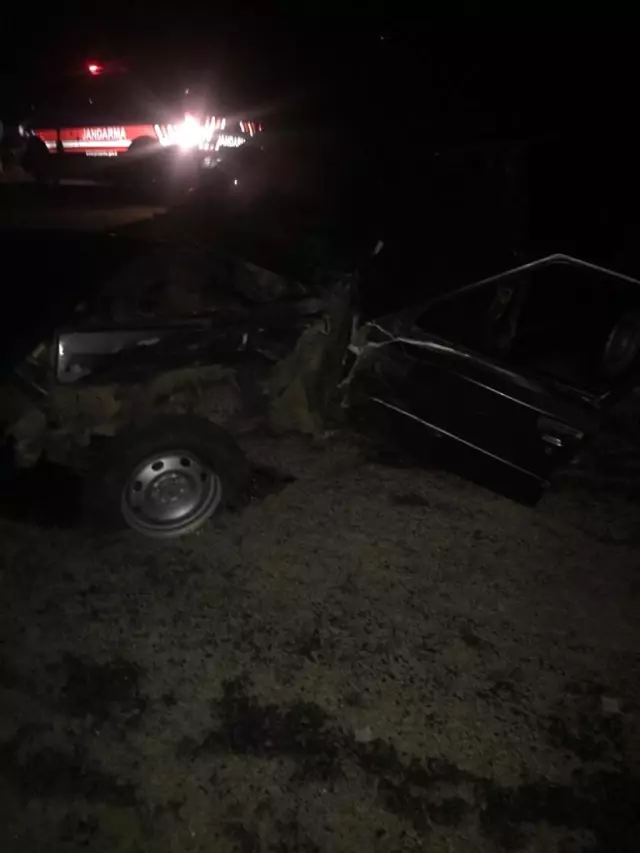Son dakika haberi: Ambulans ile otomobil çarpıştı: 4 yaralı