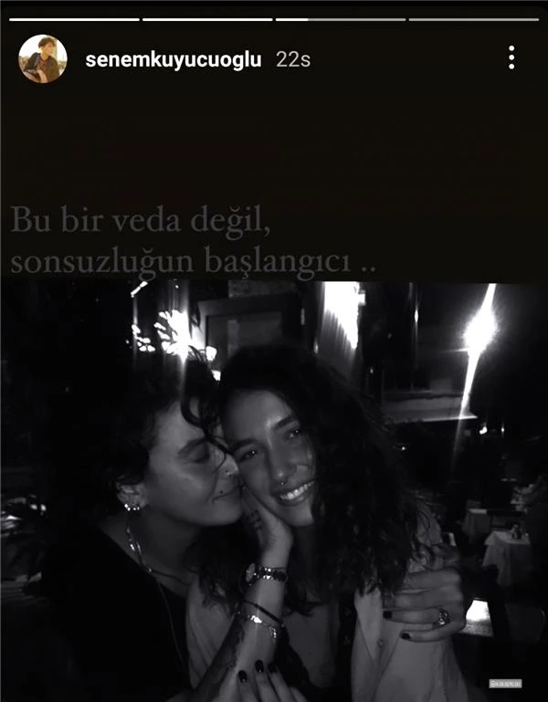 Kız arkadaşıyla samimi pozlarını paylaşan Senem Kuyucuoğlu'ndan aşk dolu kelamlar