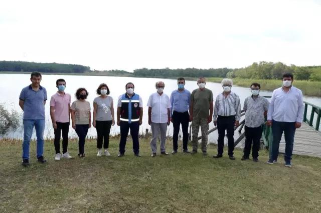 İstanbul'da 14 gölette 573 bin 500 adet sazan yavrusu bırakıldı