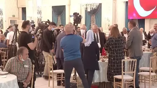 CHP Genel Başkanı Kemal Kılıçdaroğlu, muhtarlar, STK temsilcileri ve kanaat önderleri buluşmasına katıldı
