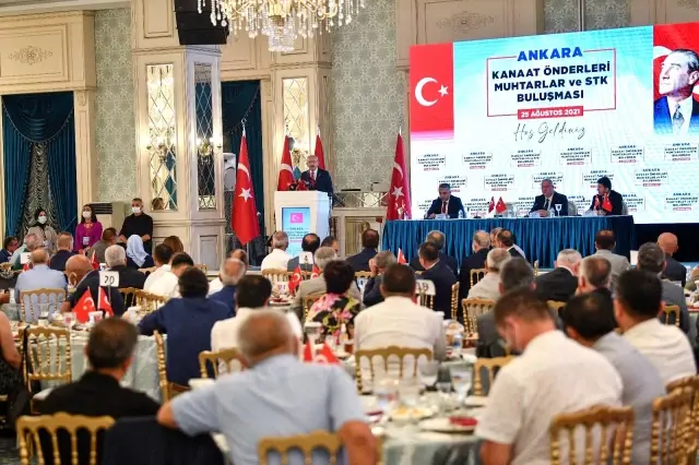 CHP Genel Başkanı Kemal Kılıçdaroğlu, muhtarlar, STK temsilcileri ve kanaat önderleri buluşmasına katıldı