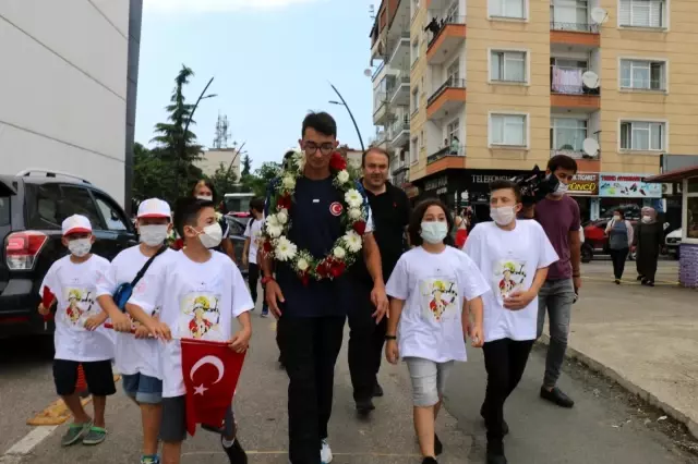 Milli okçular Mete Gazoz ile Yasemin Ecem Anagöz, sporcularla bir araya geldi
