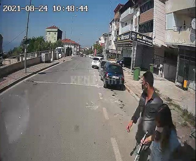 otobusu durdurup gorme engelli yolcuyu yolun 3 14353420 o