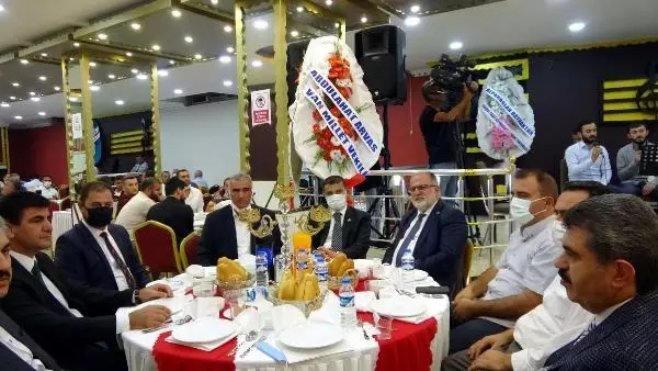 SÜNNET DÜĞÜNÜNDE DAVETLİLERE AŞI YAPILDI