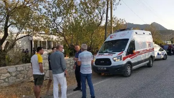 Annesini Önce Boğdu Ardından 15 Yerinden Bıçaklayarak Öldürdü 2 Annesini önce boğan ardından 15 yerinden bıçaklayarak öldüren gencin soğukkanlılığı kan dondurdu