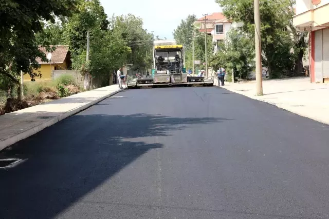 Bafra Belediye Başkanı Kılıç, çalışmaları inceleyerek vatandaşlarla sohbet etti
