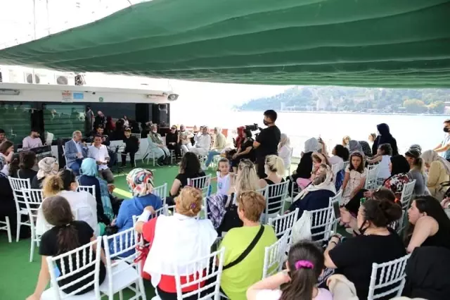 Bayrampaşalı kadınlar boğaz turunda