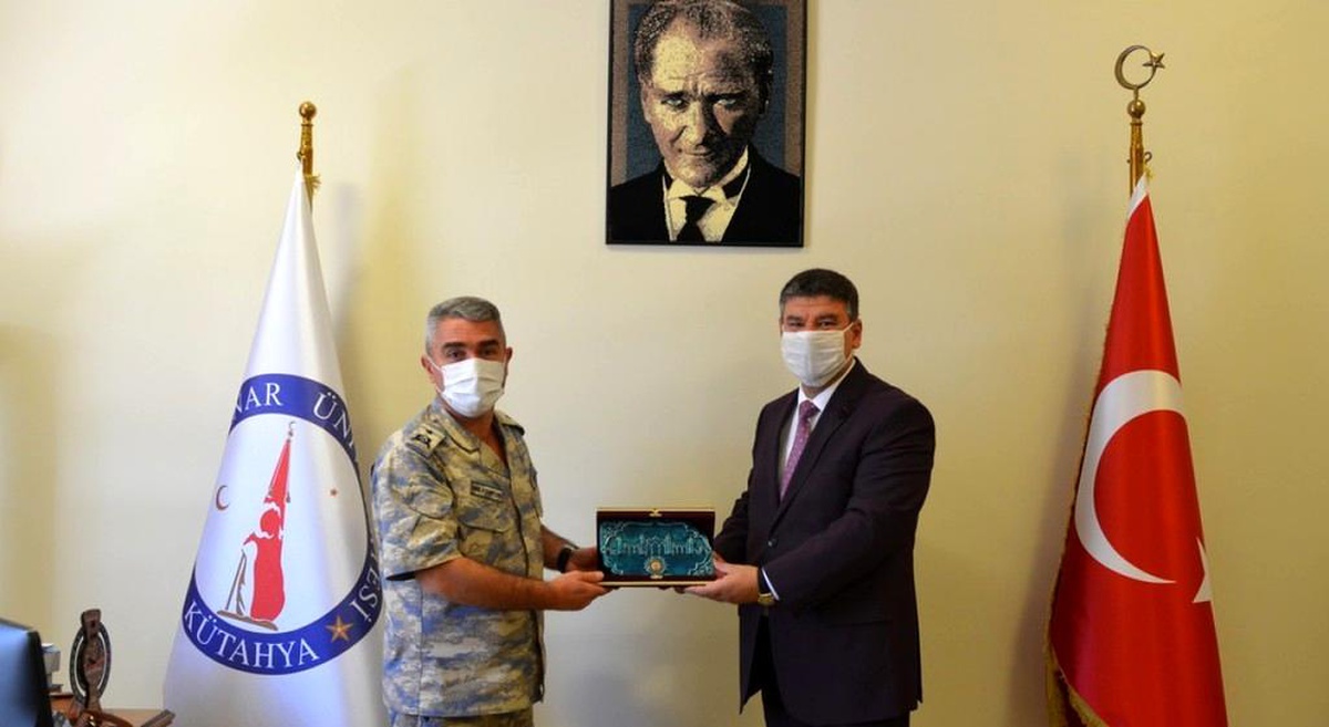 Garnizon Komutanı Gündüz'den, Rektör Yardımcısı Batur'a ziyaret - Vimarsana News