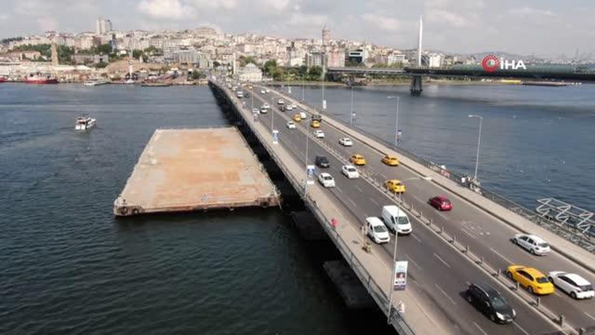 İBB Haliç'teki tenis platformunu kaldırdı