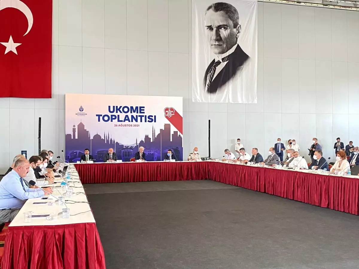 İstanbul'da bin yeni taksi plakası 8'inci kez reddedildi