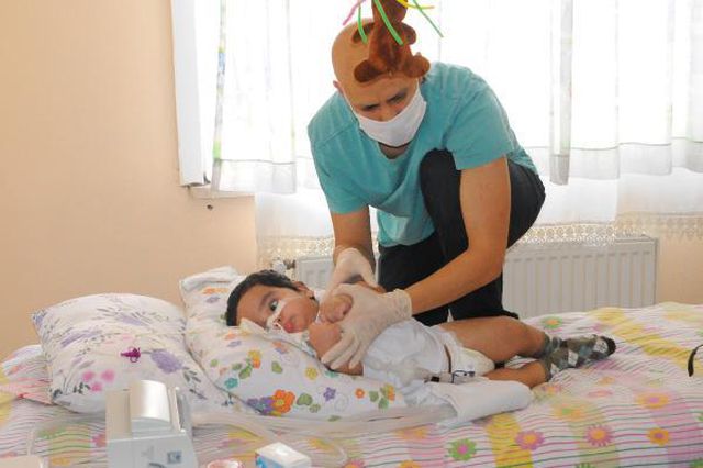 kucuk omer bogazindaki delikten kurtulacak 3 14355541 o
