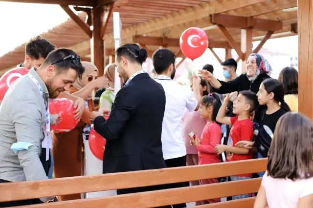 Okul heyecanı yaşayan öğrenciler, düzenlenen etkinlikte doyasıya eğlendi