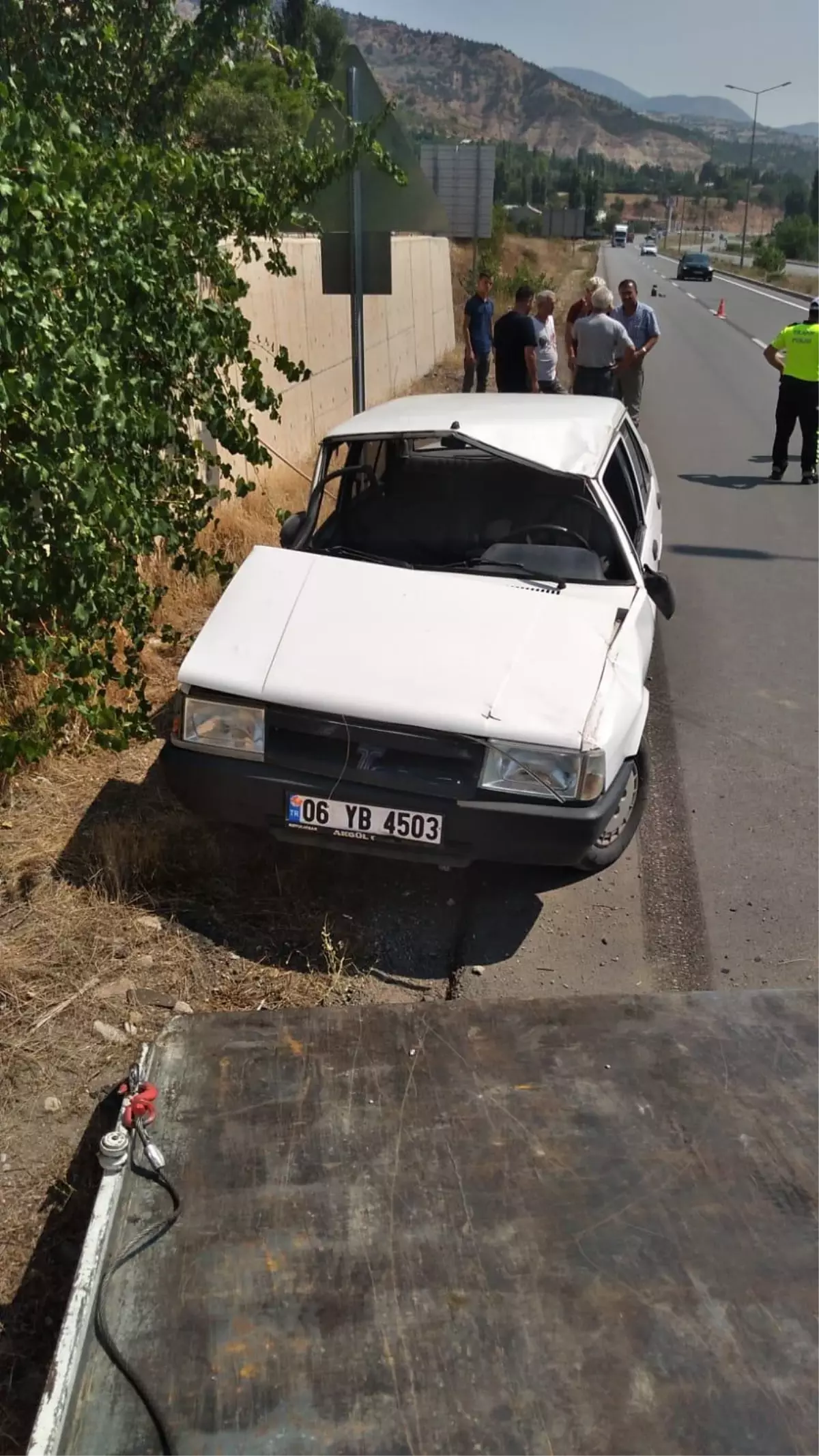 Sivas'ta otomobil devrildi: 1 yaralı