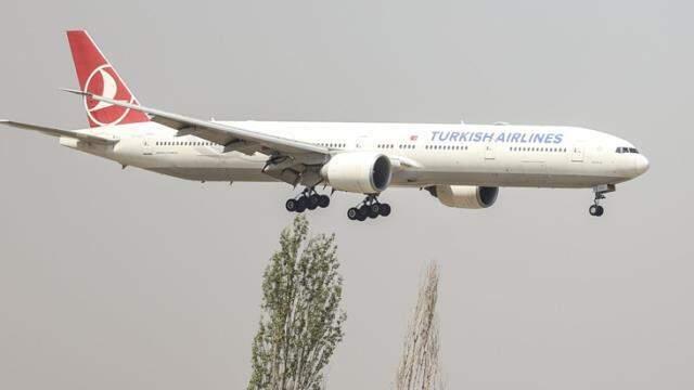 Son Dakika! Afganistan'dan tahliye edilen Türk askerlerini taşıyan ilk uçak Ankara'ya indi