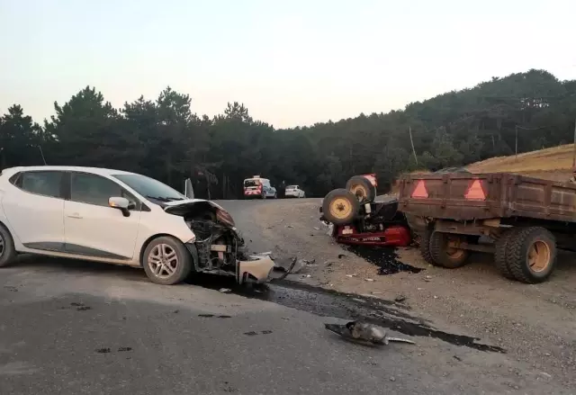 Traktör ile otomobil çarpıştı: 1 ölü, 2 yaralı