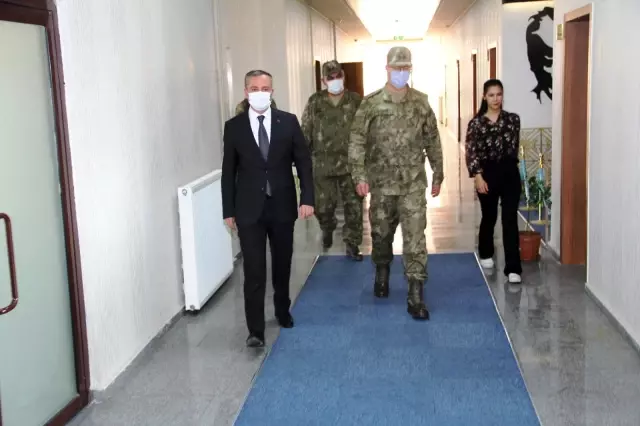 Tugay Komutanı Kasalak'tan Ağrı Milli Eğitim Müdürü Kökrek'e 'hayırlı olsun' ziyareti