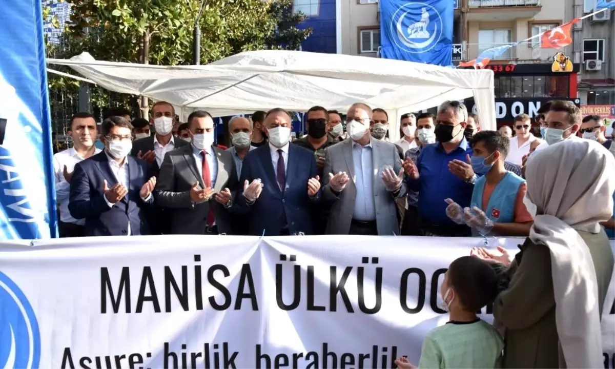 Başkan Ergün, Ülkü Ocakları'nın Aşure Hayrına Katıldı