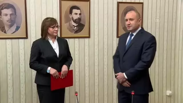 Bulgaristan Cumhurbaşkanı Radev hükümet kurma görevini Bulgaristan Sosyalist Partisine verdi