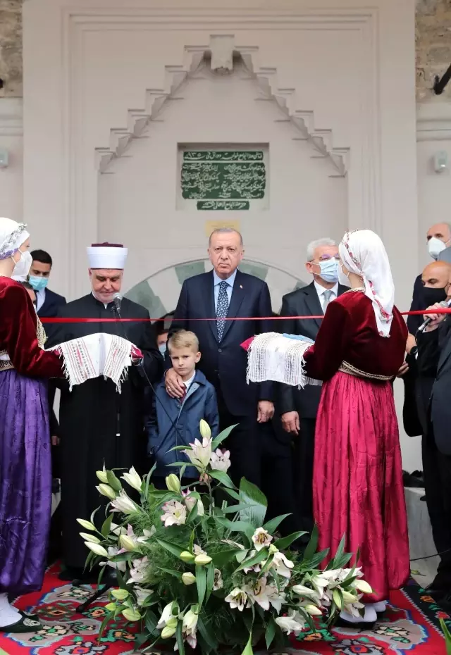 Cumhurbaşkanı Erdoğan cuma namazını Bosna Hersek'te kıldı