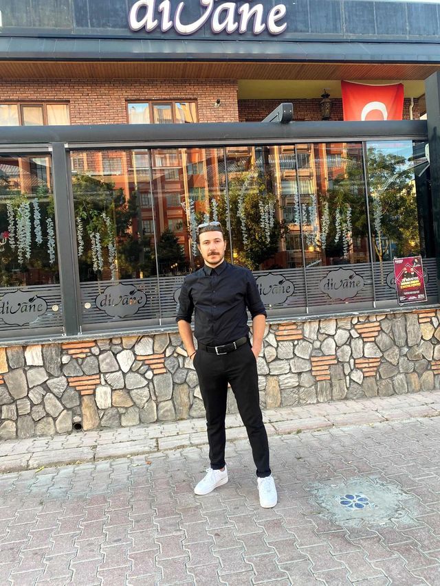divane kahve evleri nin isletmecisi mucahit y 4 14357580 o