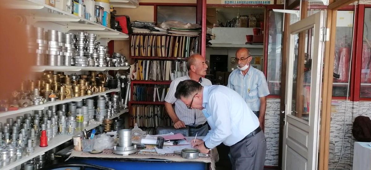 Son dakika haber... Isparta'da yangın söndürme ekipmanları satan firmalar yangın bölgesine ücretsiz destek verdi