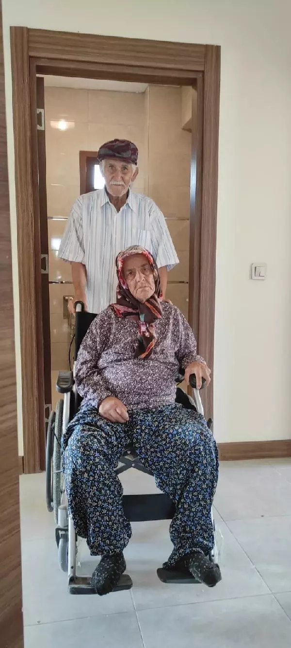 Son dakika haberleri: Ölümden dönen yaşlı çiftin, örnek proje olan yangına dayanıklı evi 15 günde bitti