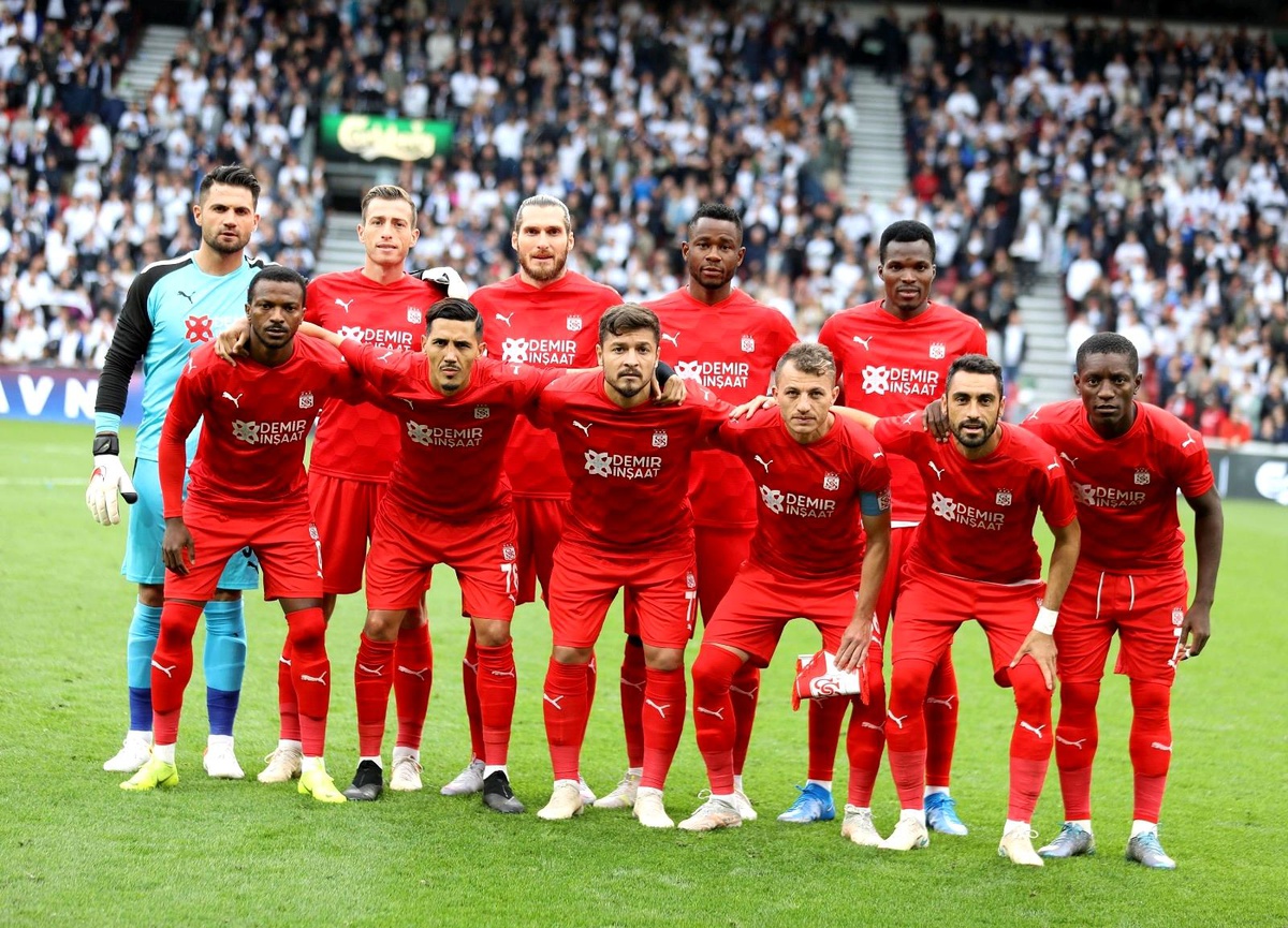 Sivasspor, Türkiye'ye 700 puan kazandırdı - Vimarsana News