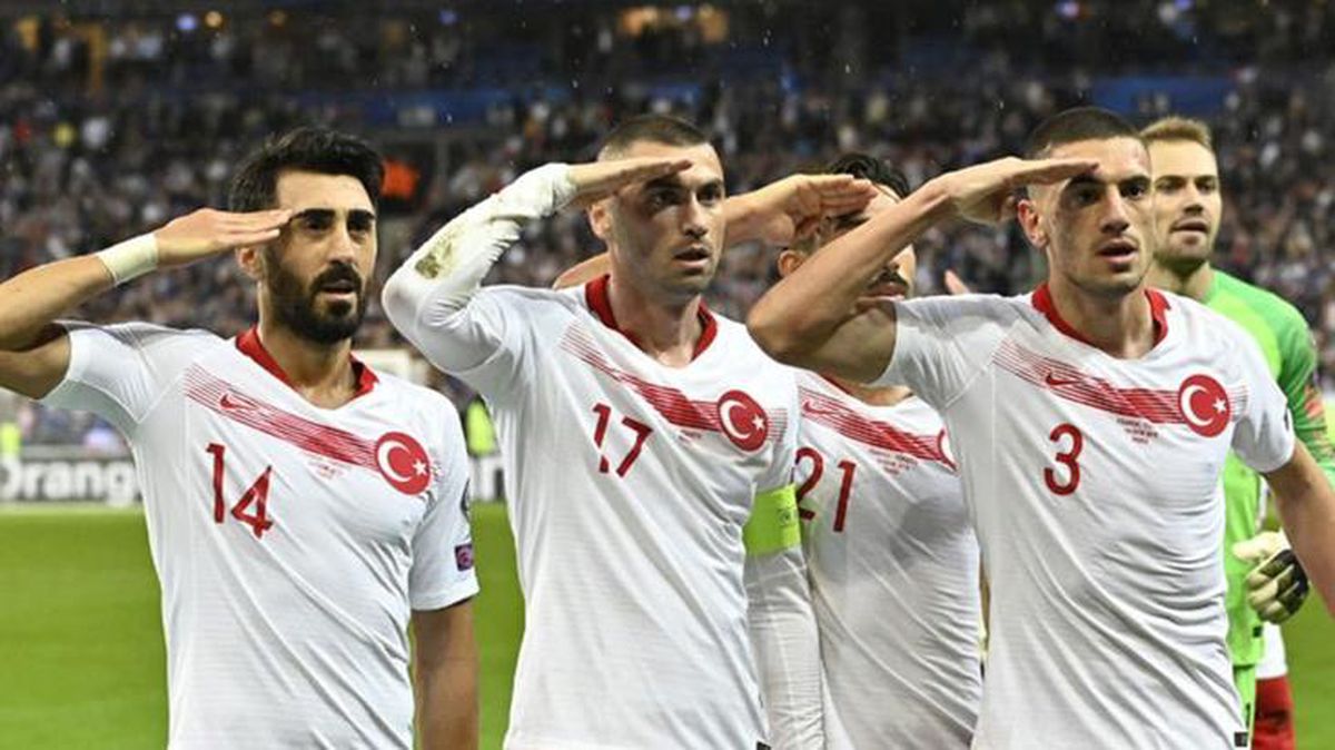 Son Dakika: Milli Takım'ın Dünya Kupası Avrupa Elemeleri'nde oynayacağı karşılaşmaların aday kadrosu belli oldu