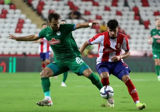 Süper Lig: FT Antalyaspor: 3 - Çaykur Rizespor: 2 (Maç sonucu)