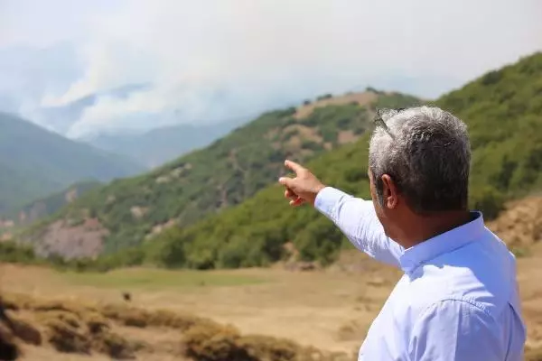 Son dakika haber... TUNCELİ'DE, AYNI BÖLGEDE YİNE ÖRTÜ YANGINI ÇIKTI