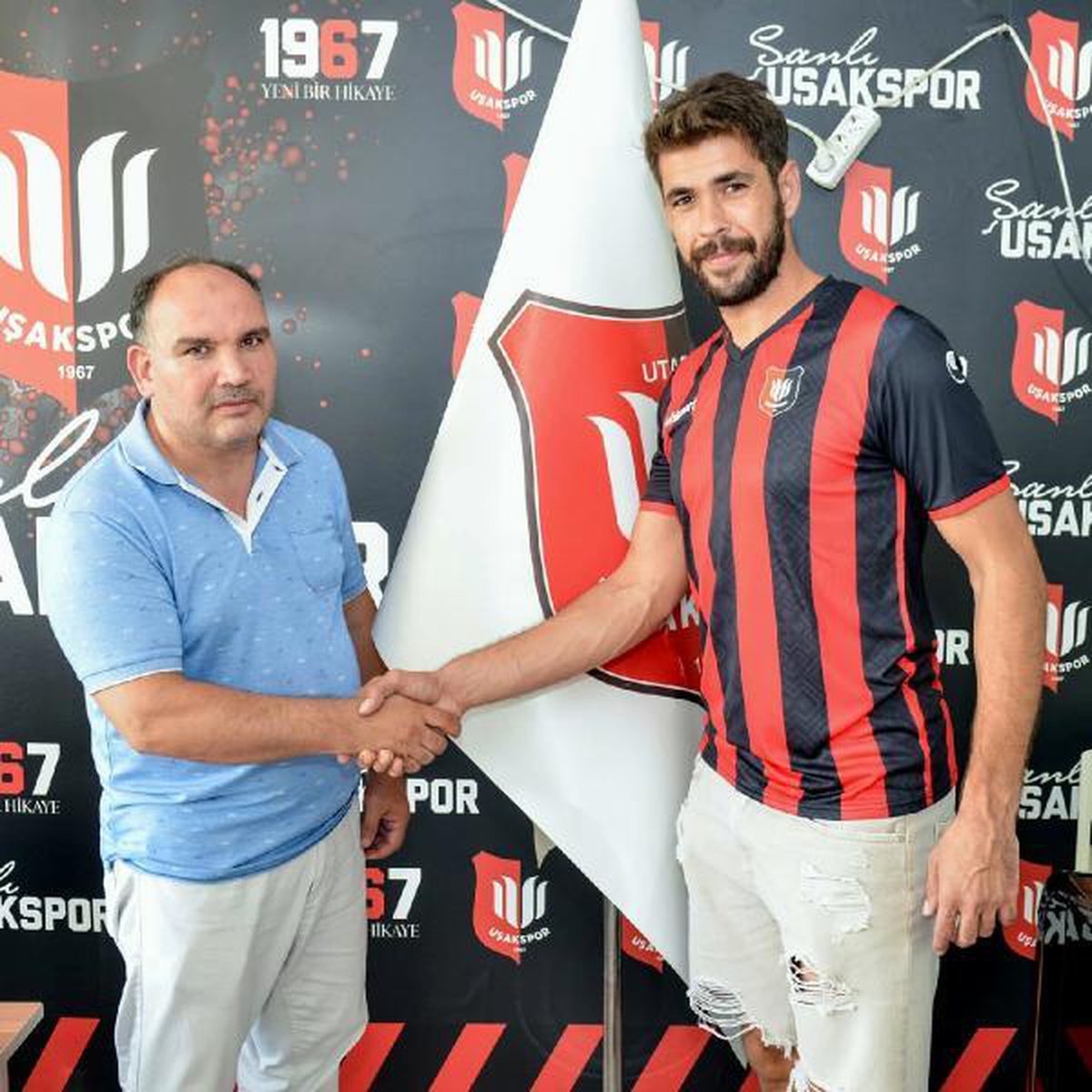 Uşakspor'dan kaleye takviye