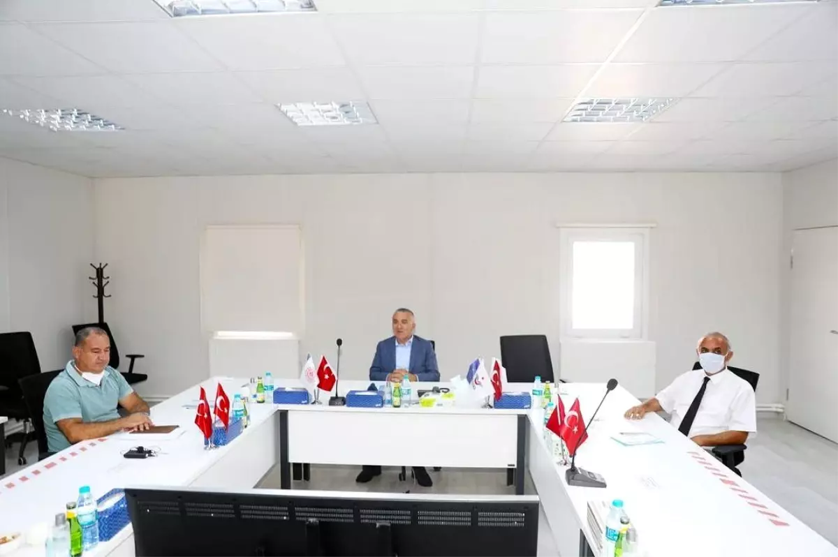 Vali BİLGİN, Halkalı-Kapıkule Demiryolu Hattı Hızlı Tren Şantiyesinde incelemelerde bulundu…