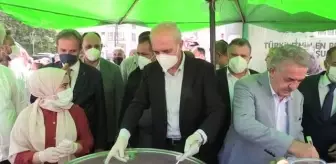 İffet Polat: AK Parti heyeti sel ve heyelandan etkilenen bölgelerde incelemelerde bulundu İffet Polat: AK Parti heyeti sel ve heyelandan etkilenen bölgelerde incelemelerde bulundu