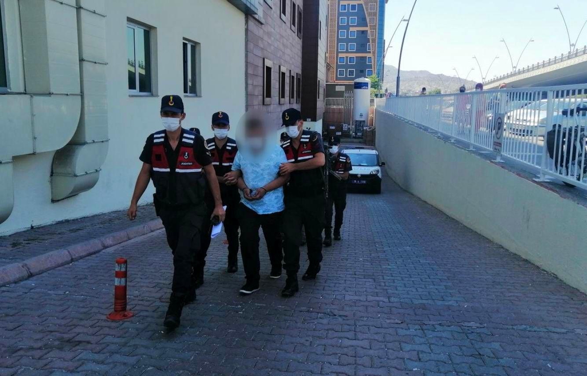 Demir boru hırsızları jandarmadan kaçamadı - Vimarsana News