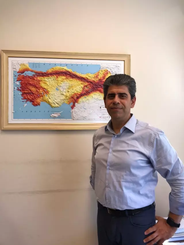 depremde hasar dagilim haritalari ilgili kuru 3 14360338 o