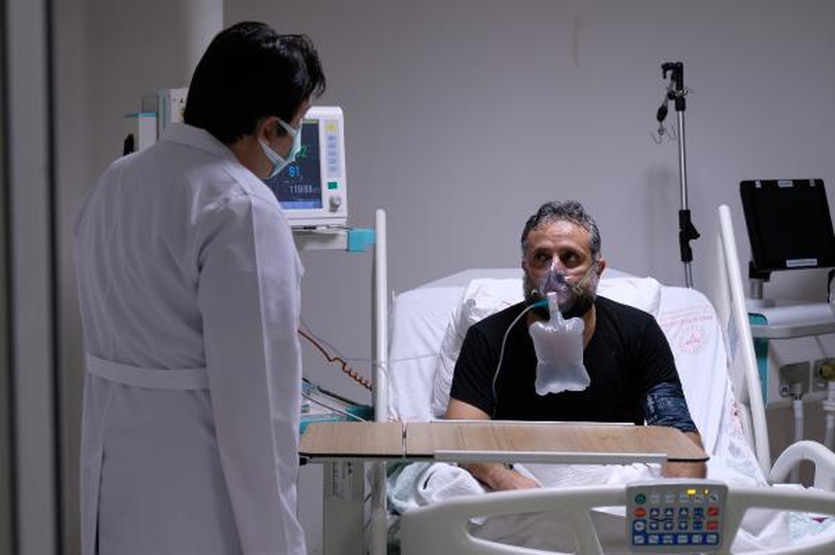 Korona hastası öğretmen: Nefessiz kalınca, her şeyin yok olduğunu anladım - Vimarsana News