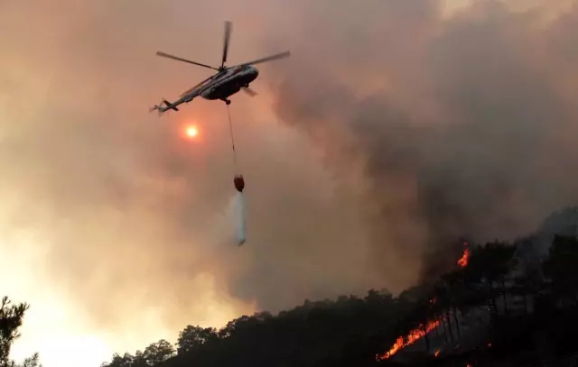 Orman yangınlarında 6 uçak 39 helikopter görev aldı