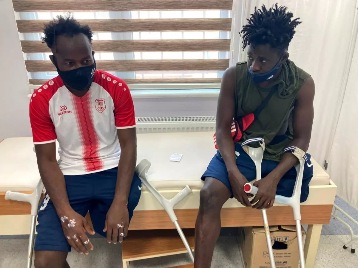 Pendik'te İETT şoförü, otobüsteki engelli futbolcuları darp etti