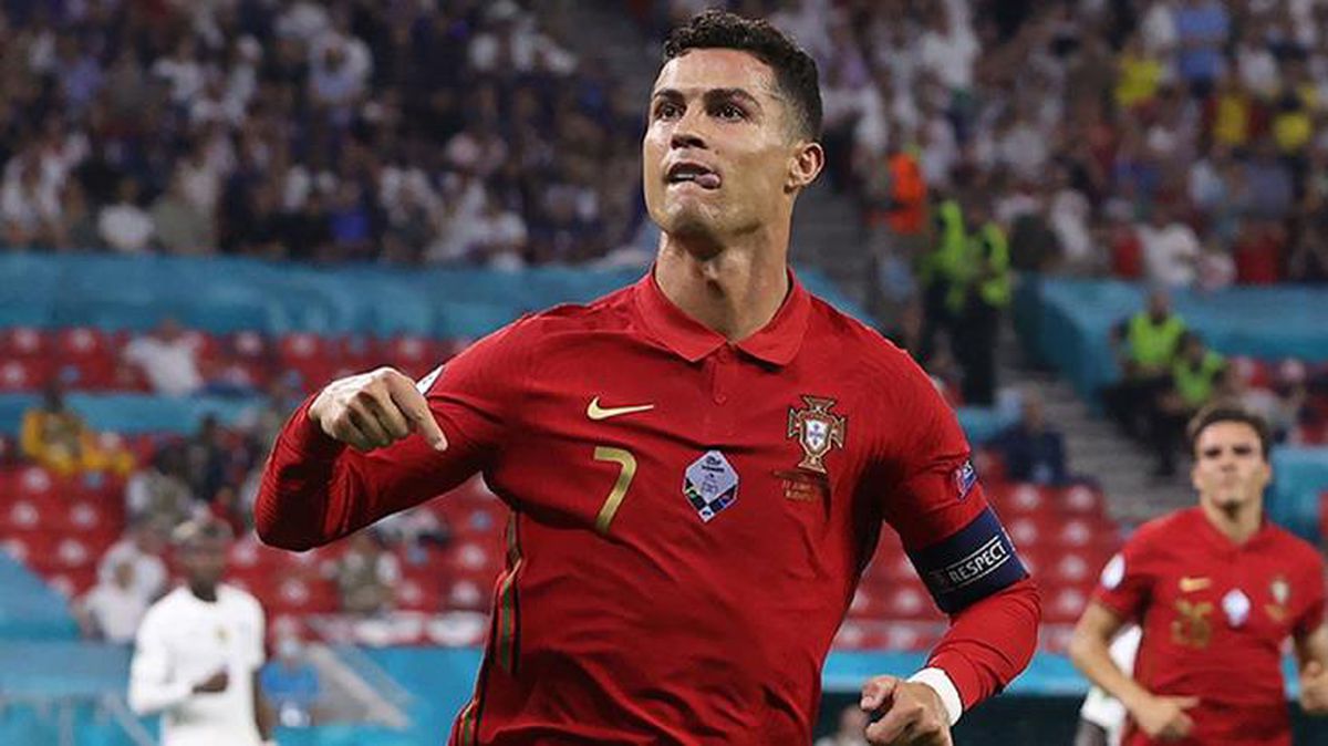 Ronaldo, Premier Lig'de zirveye yerleşti! Manchester United'da haftalık 480 bin sterlin kazanacak